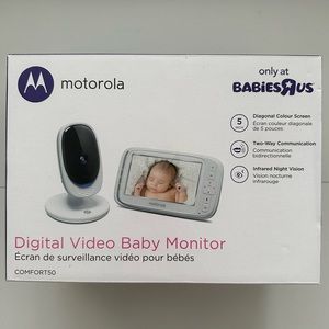 Motorola 5” screen Digital baby monitor